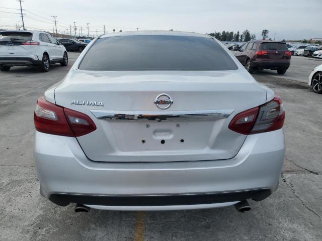  NISSAN ALTIMA 2018 Серебристый