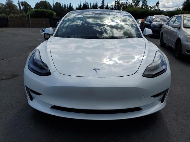  TESLA MODEL 3 2021 Biały