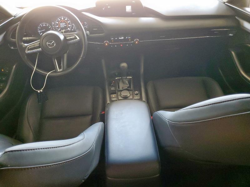  MAZDA 3 2022 Czerwony