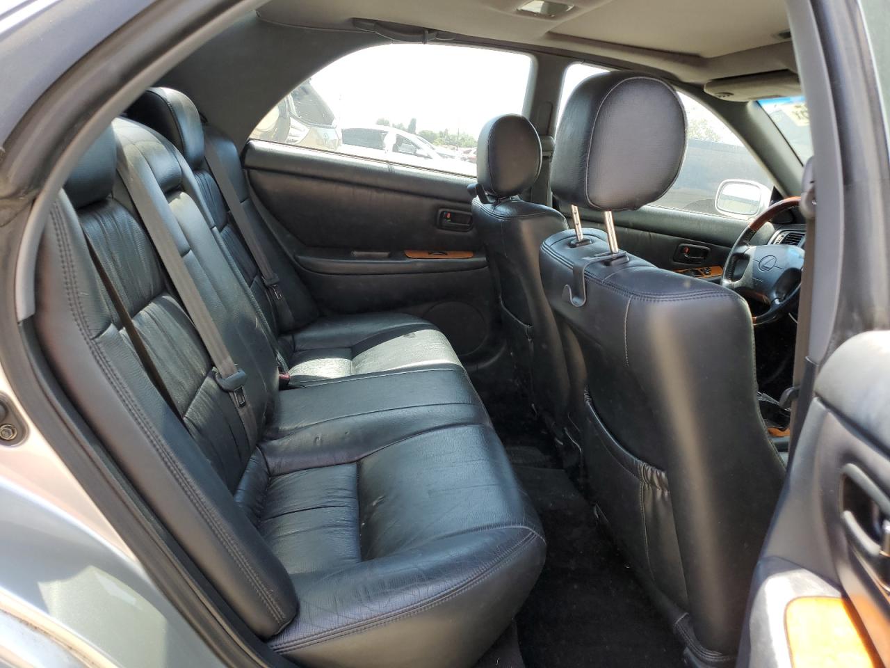 2000 Lexus Es 300 VIN: JT8BF28G9Y5100812 Lot: 56790365