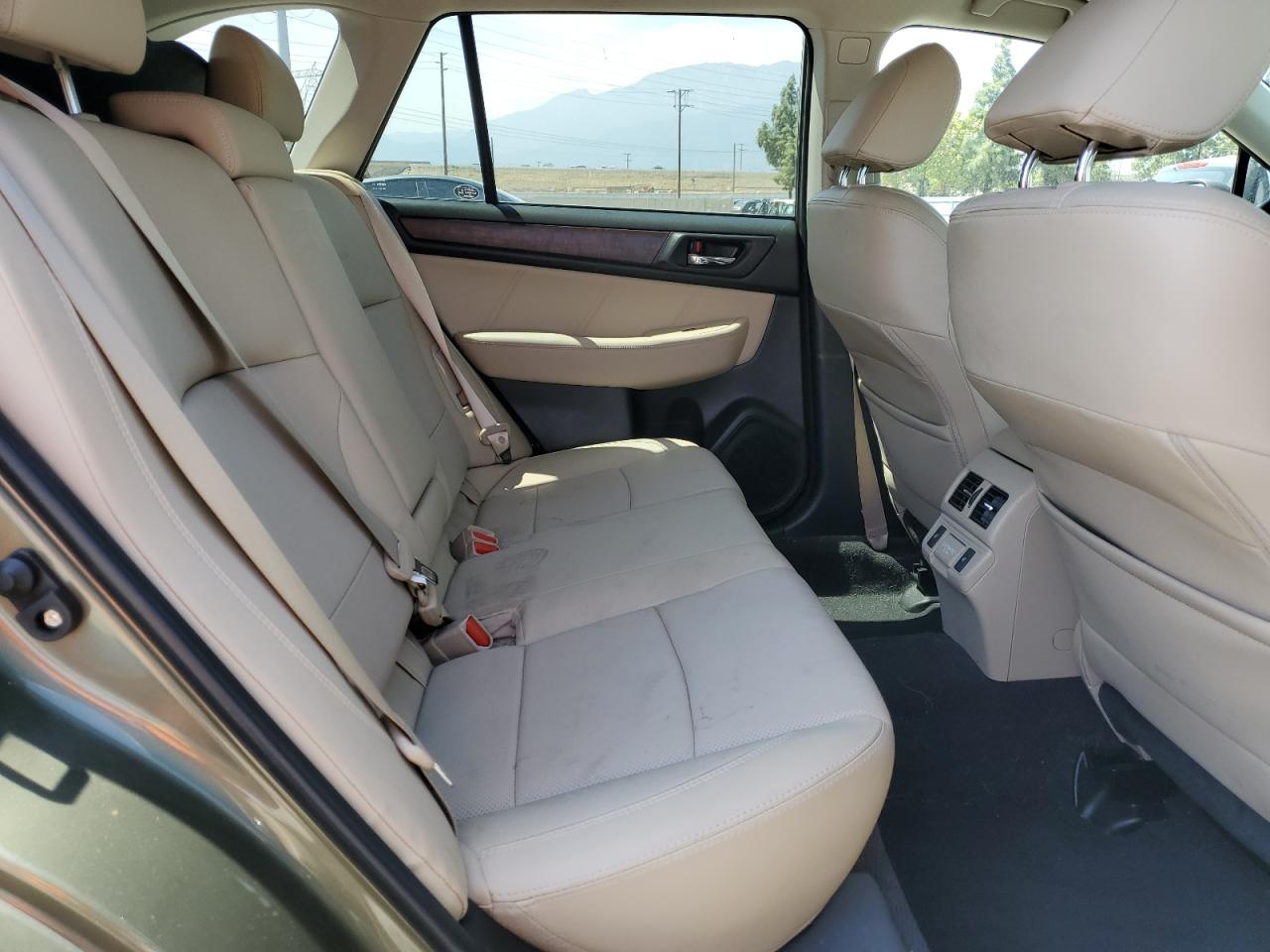 2018 Subaru Outback 2.5I Limited VIN: 4S4BSANC9J3235021 Lot: 57619765