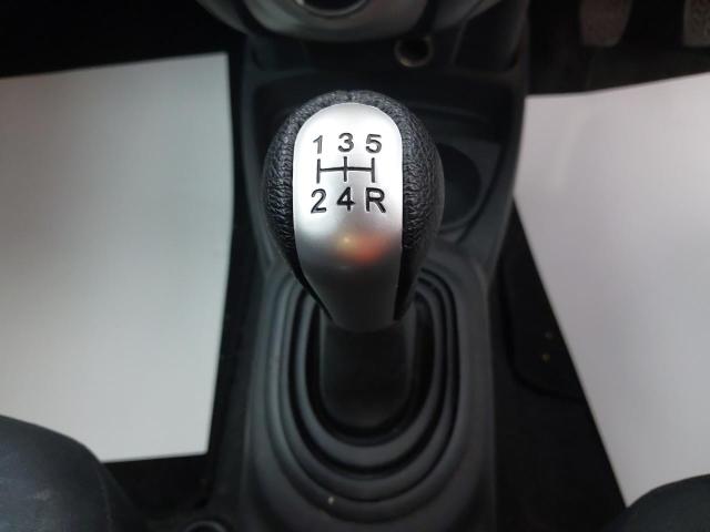 2007 TOYOTA YARIS TR
