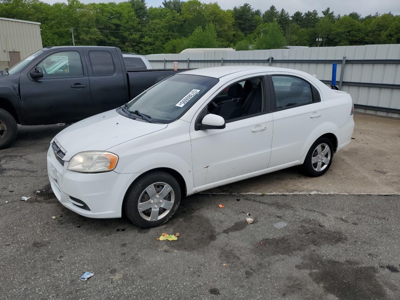 2011 Chevrolet Aveo Ls for Sale in Exeter, RI - Front End