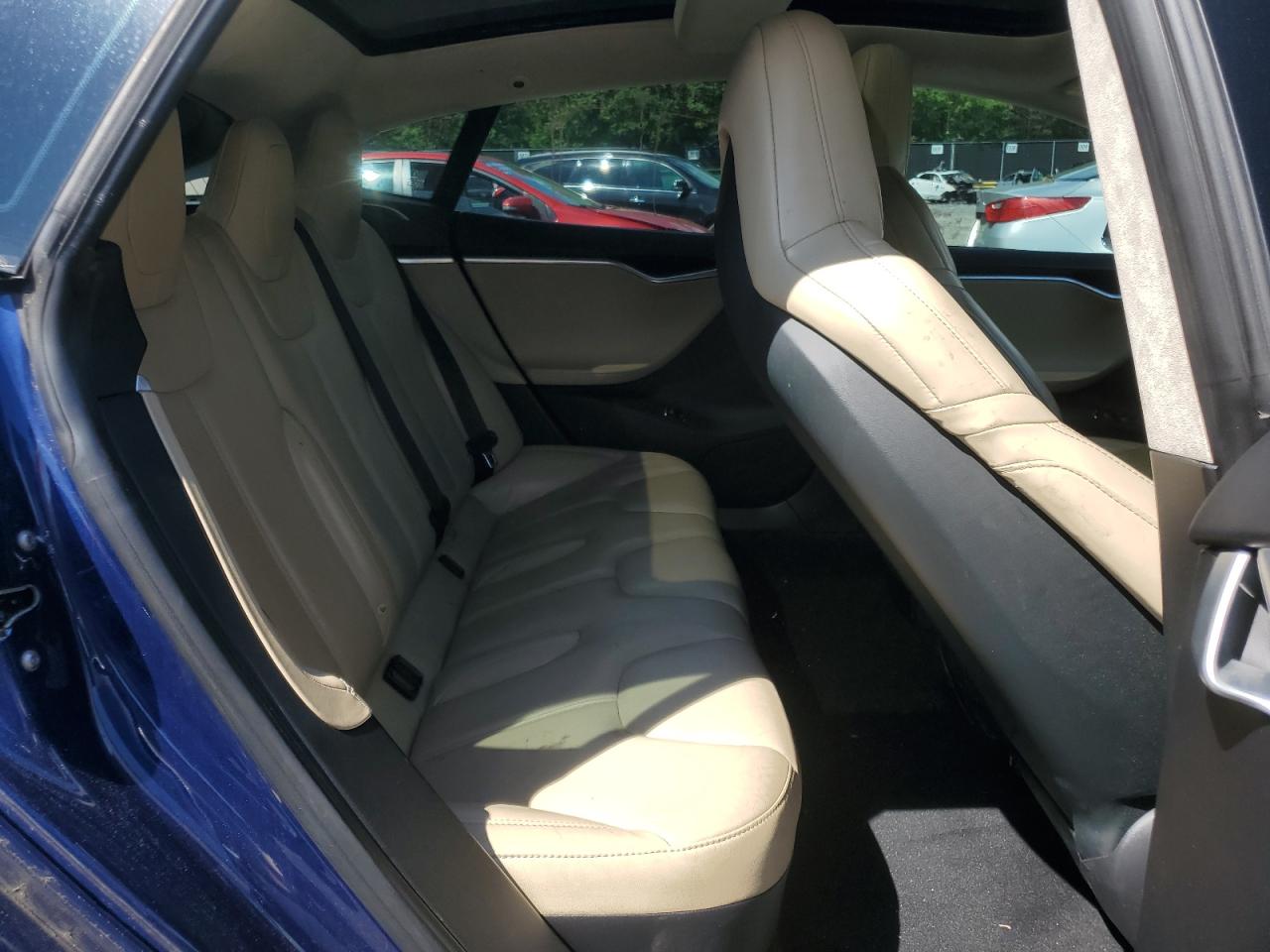 2016 Tesla Model S VIN: 5YJSA1E2XGF168455 Lot: 55852945