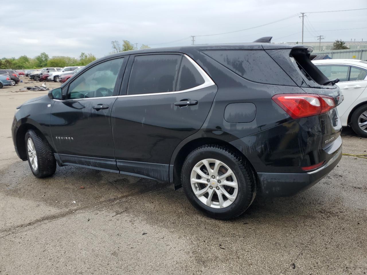 2018 Chevrolet Equinox - Image 2