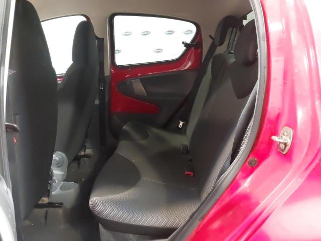2011 TOYOTA AYGO GO VV