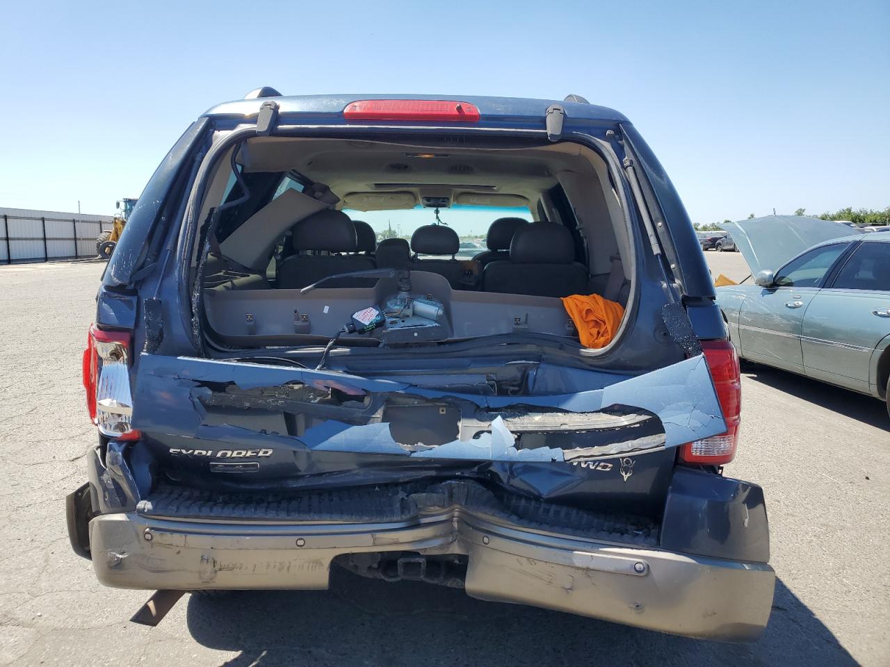 2003 Ford Explorer Eddie Bauer VIN: 1FMZU84W63UC10569 Lot: 56766695