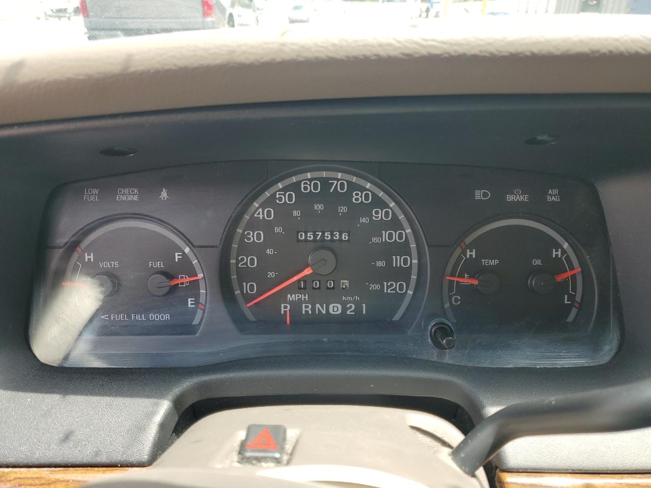 2003 Ford Crown Victoria VIN: 2FAFP73W03X103560 Lot: 57647455