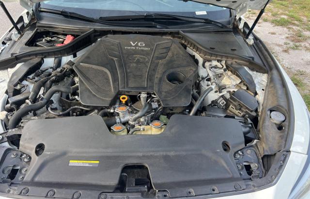  INFINITI Q50 2020 Biały