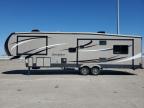 2014 Foresriver 5Th Wheel for Sale in Eldridge, IA - Minor Dent/Scratches