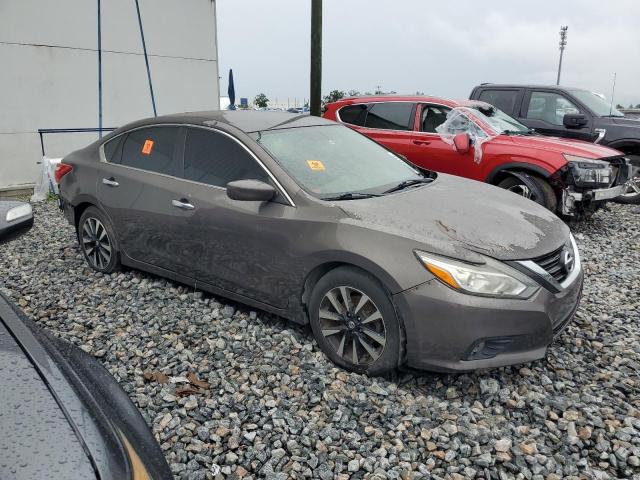  NISSAN ALTIMA 2017 Brown