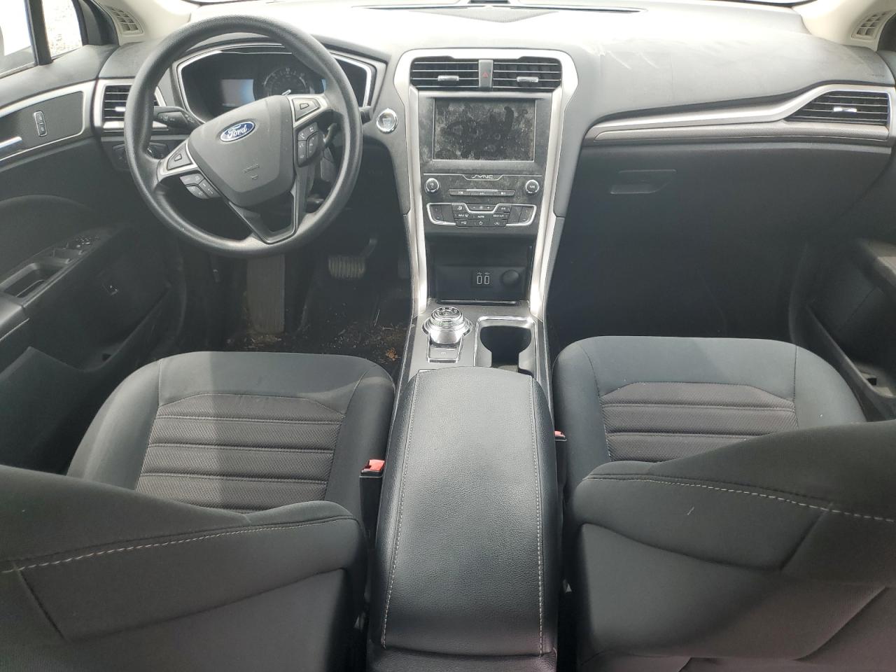 2019 Ford Fusion Se VIN: 3FA6P0LU9KR184061 Lot: 54031565