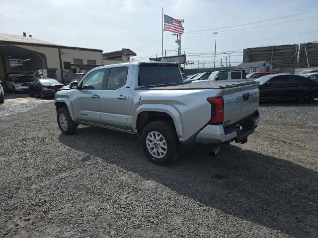  TOYOTA TACOMA 2024 Silver