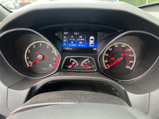 Hatchbacks FORD FOCUS 2016 Black