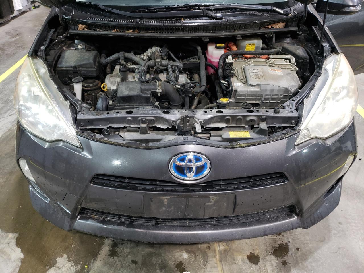 2014 Toyota Prius C VIN: JTDKDTB33E1570601 Lot: 55306925