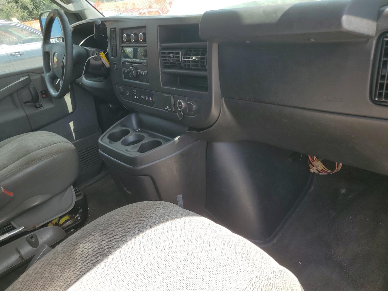 2017 Chevrolet Express G3500 Lt VIN: 1GAZGPFG2H1180404 Lot: 56962715