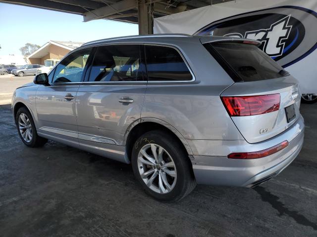  AUDI Q7 2017 Серебристый