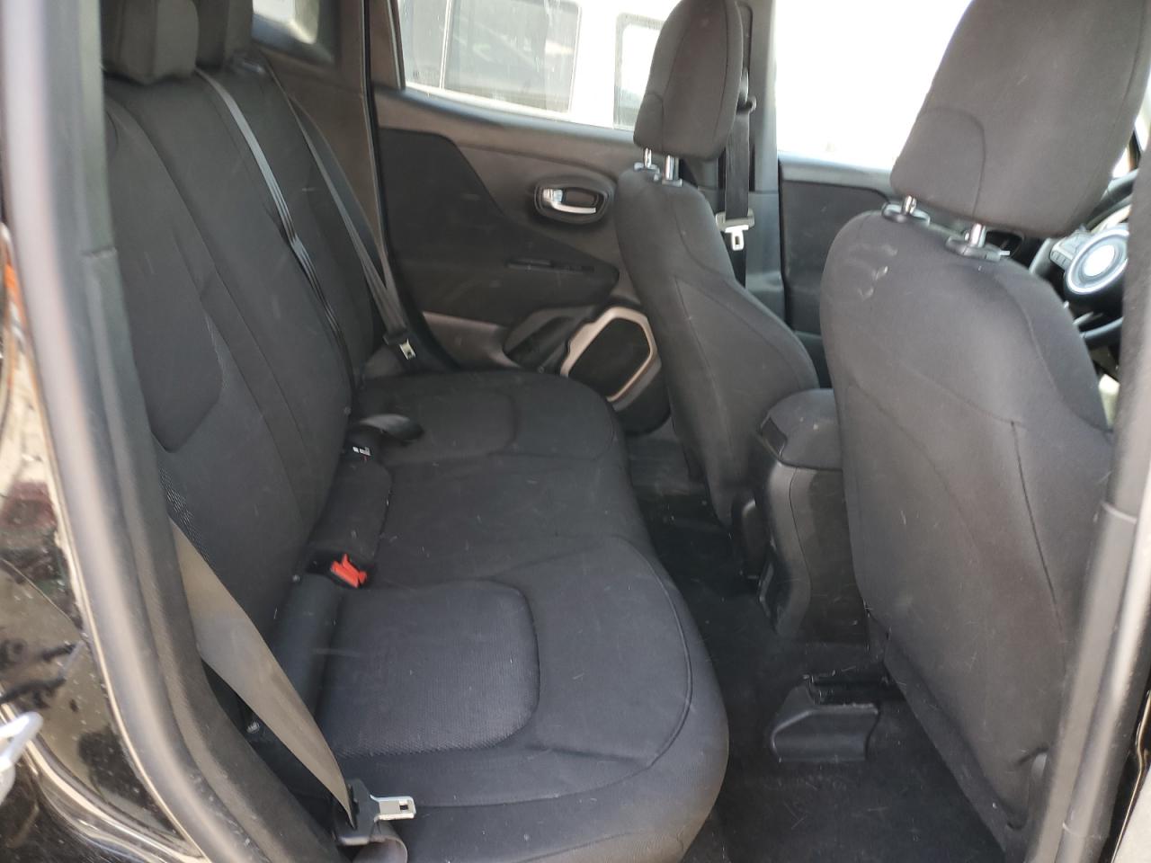 2017 Jeep Renegade Sport VIN: ZACCJBAB5HPG59588 Lot: 56972645