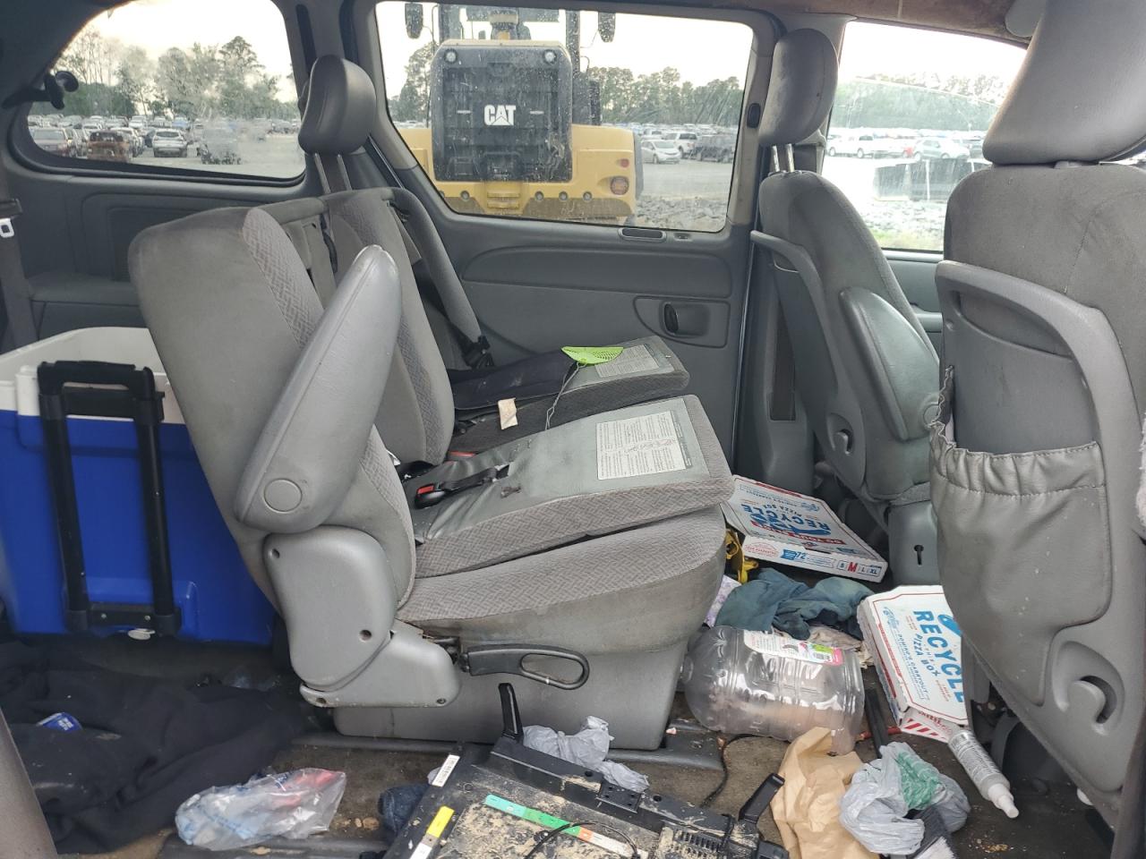 2005 Dodge Caravan Se VIN: 1D4GP25R35B421352 Lot: 57294505