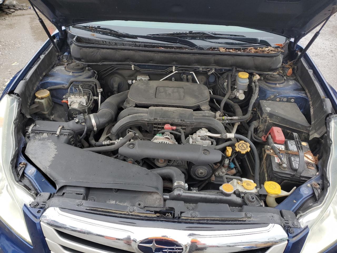 2012 Subaru Outback 2.5I Limited VIN: 4S4BRBKC2B3318586 Lot: 57698475