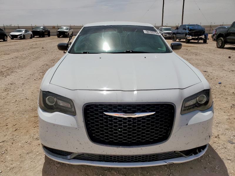  CHRYSLER 300 2019 White