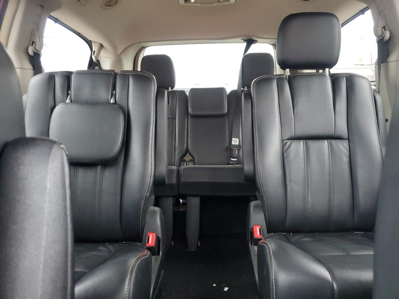 2013 Chrysler Town & Country Touring VIN: 2C4RC1BG3DR557561 Lot: 58953825