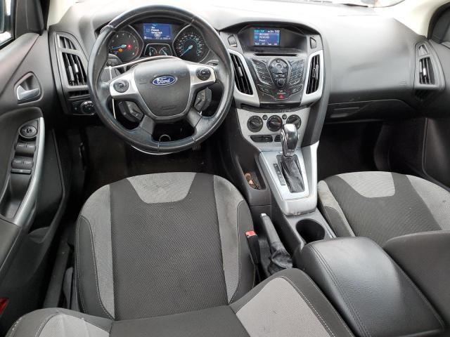  FORD FOCUS 2012 Czerwony