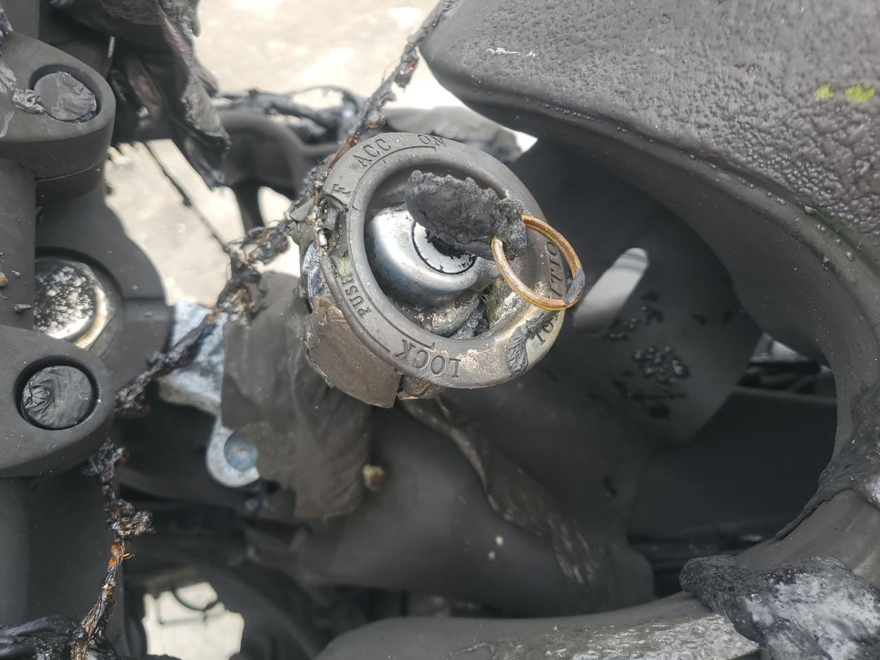 2012 Kawasaki Vn1700 J VIN: JKBVNRJ15CA005668 Lot: 58813425