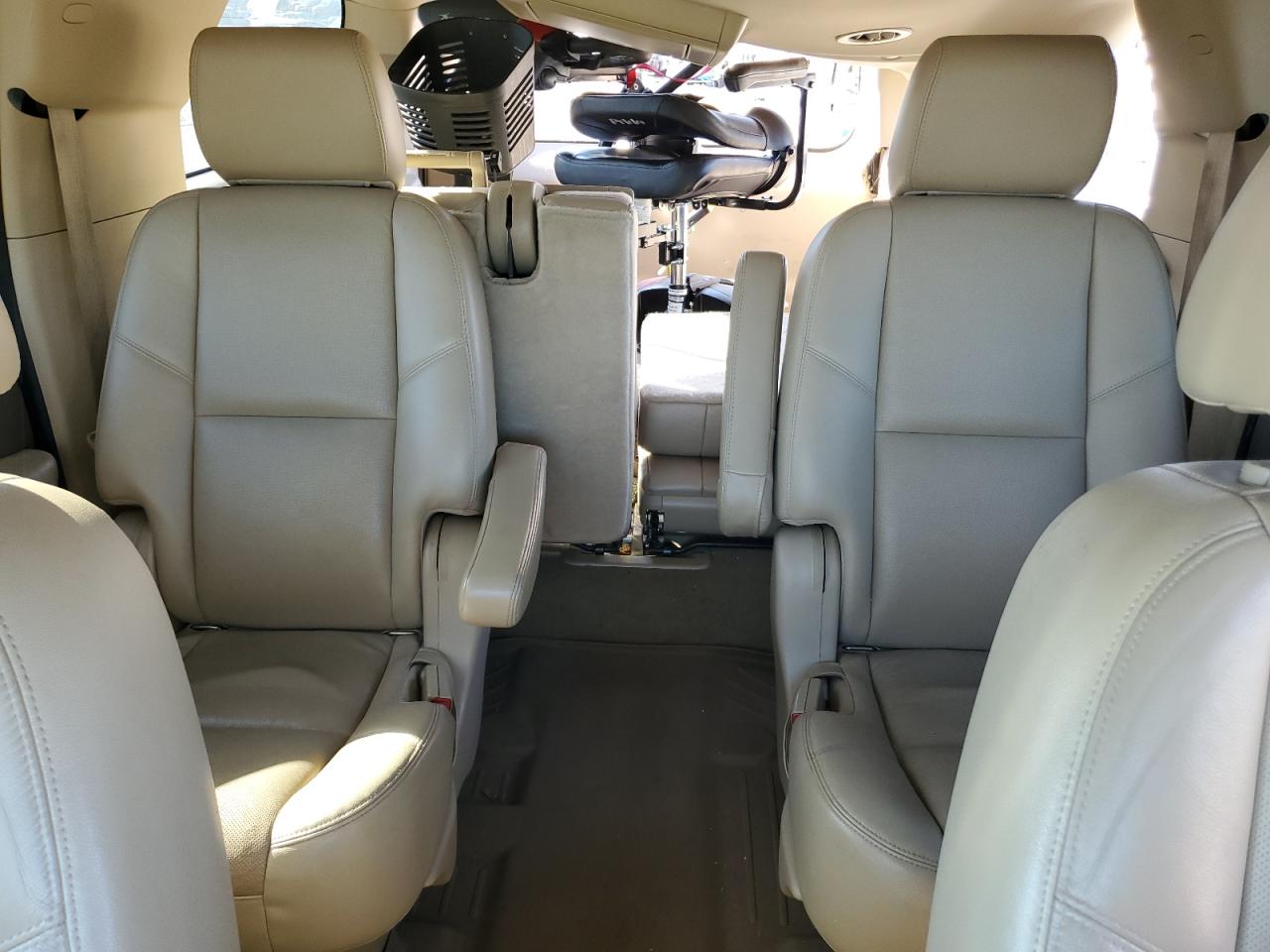 2012 Chevrolet Suburban C1500 Ltz VIN: 1GNSCKE09CR163046 Lot: 57570645