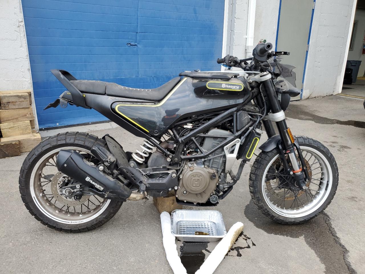 2019 Husqvarna Svartpilen 401 for Sale in Hillsborough, NJ - Vandalism