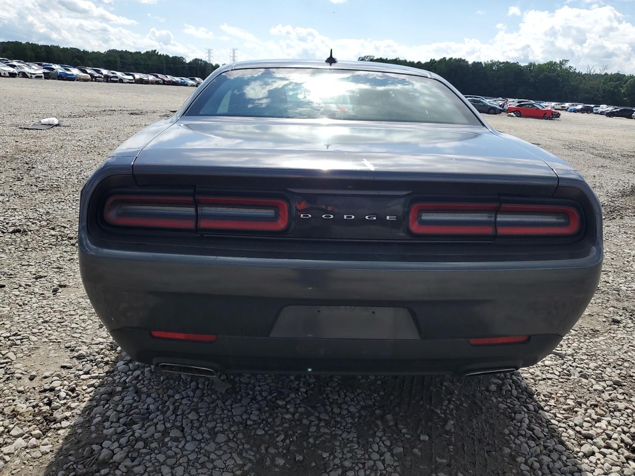 2015 Dodge Challenger Sxt VIN: 2C3CDZAG9FH744643 Lot: 56899055
