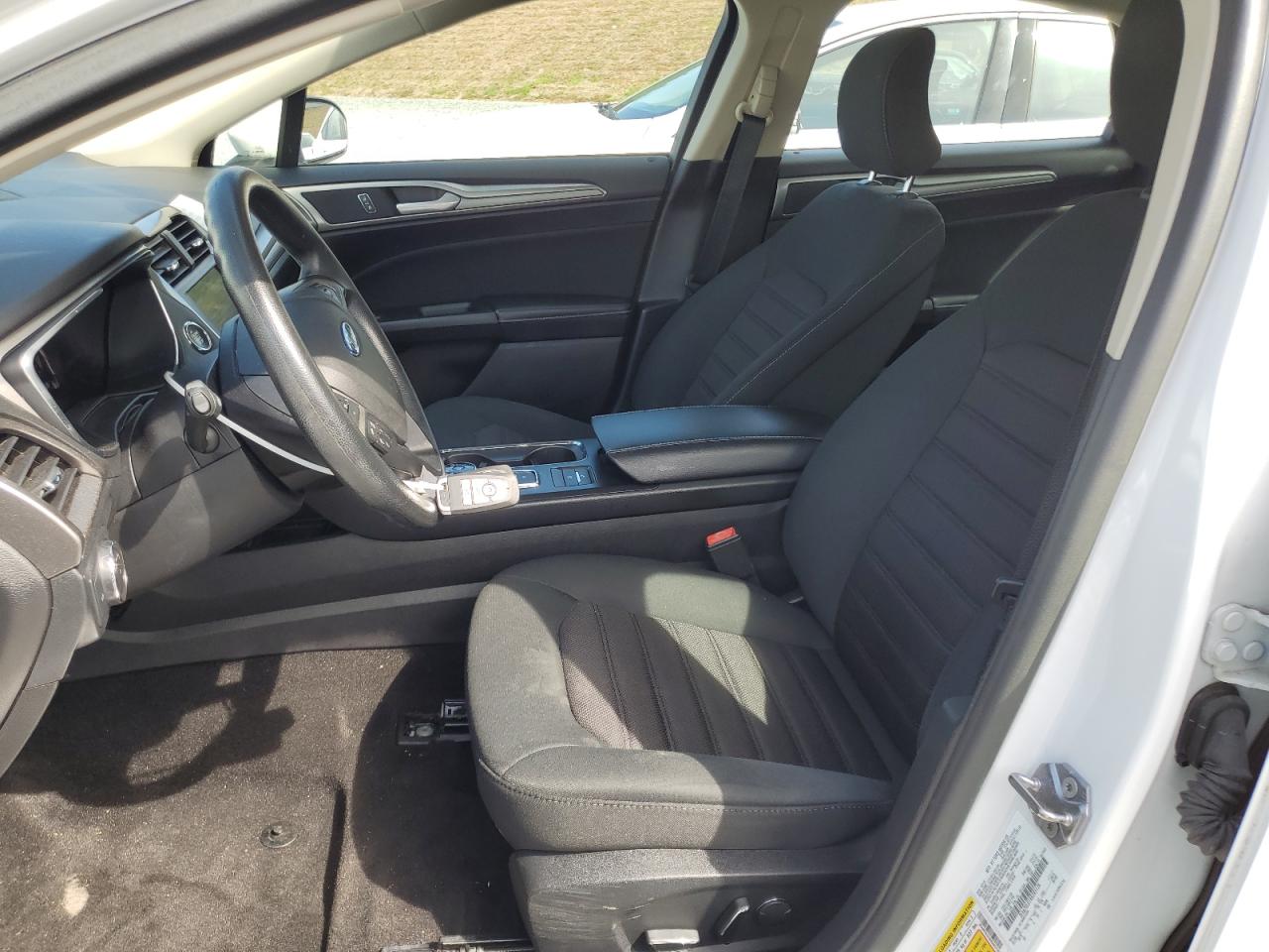 2019 Ford Fusion Se VIN: 3FA6P0LU1KR285126 Lot: 54032095