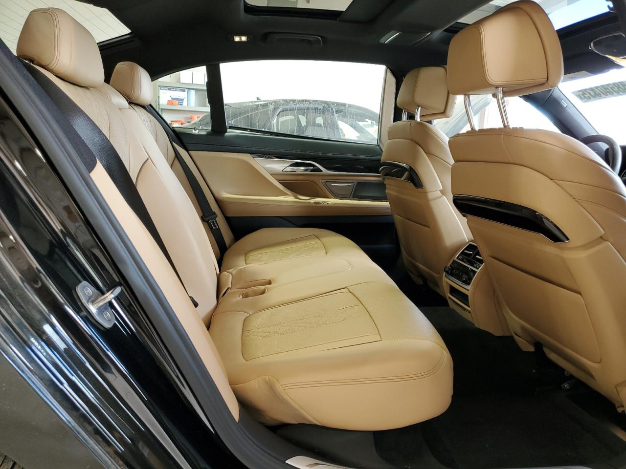 2017 BMW 740 Xi VIN: WBA7E4C35HGV23379 Lot: 58550435