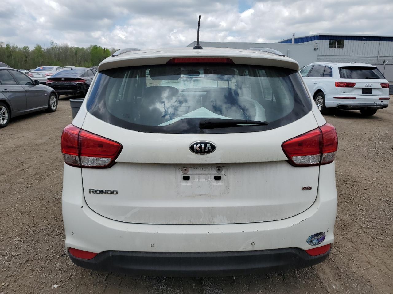2014 Kia Rondo VIN: KNAHT8A34E7072221 Lot: 57184885