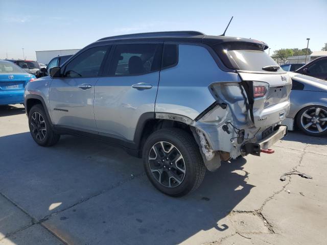 JEEP COMPASS 2019 Srebrny
