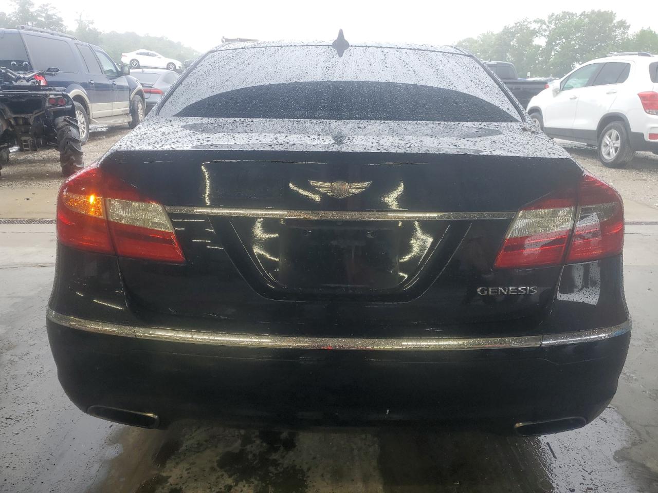 2012 Hyundai Genesis 3.8L VIN: KMHGC4DDXCU165170 Lot: 56313795