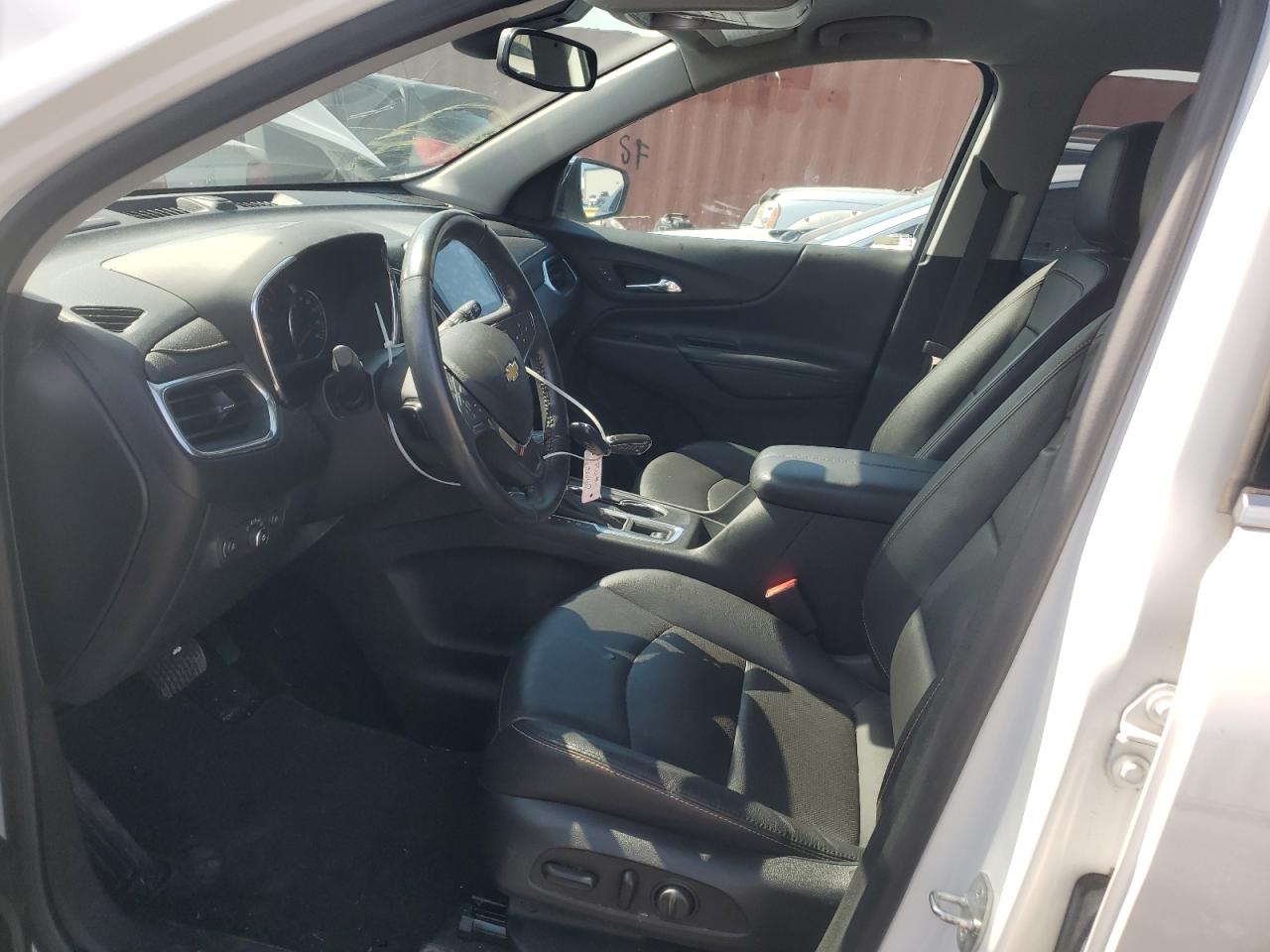 2020 Chevrolet Equinox Premier VIN: 2GNAXPEX5L6150218 Lot: 56929395