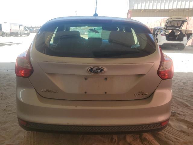 Hatchbacks FORD FOCUS 2014 Black
