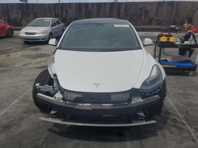  TESLA MODEL 3 2022 Білий