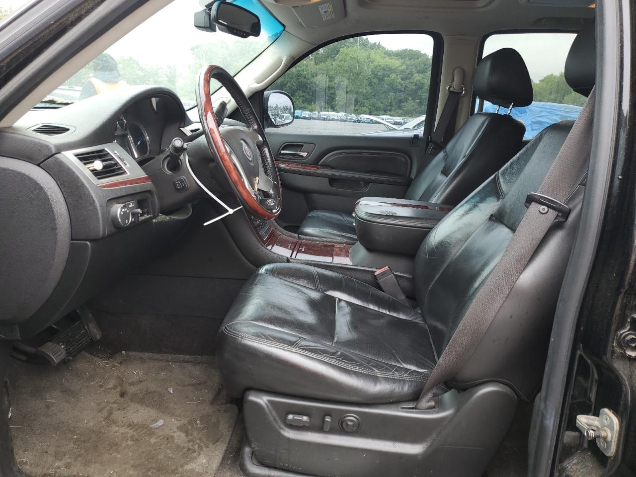 2010 Cadillac Escalade Premium VIN: 1GYUKCEF7AR242110 Lot: 58755955
