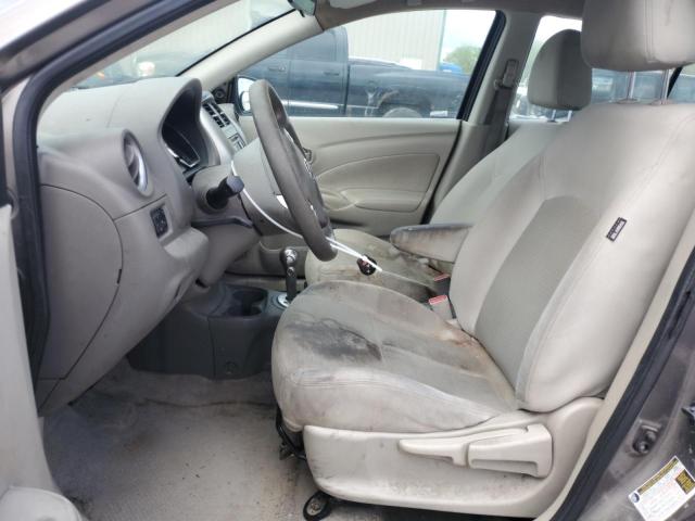 Sedans NISSAN VERSA 2016 Gray