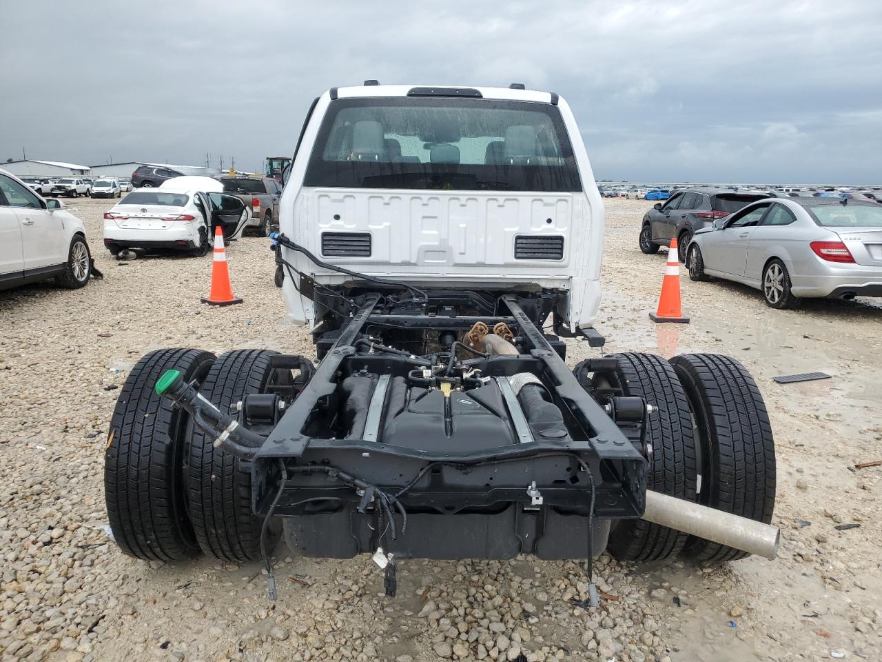 2024 Ford F350 Super Duty VIN: 1FD8W3HT6REE02974 Lot: 55772355