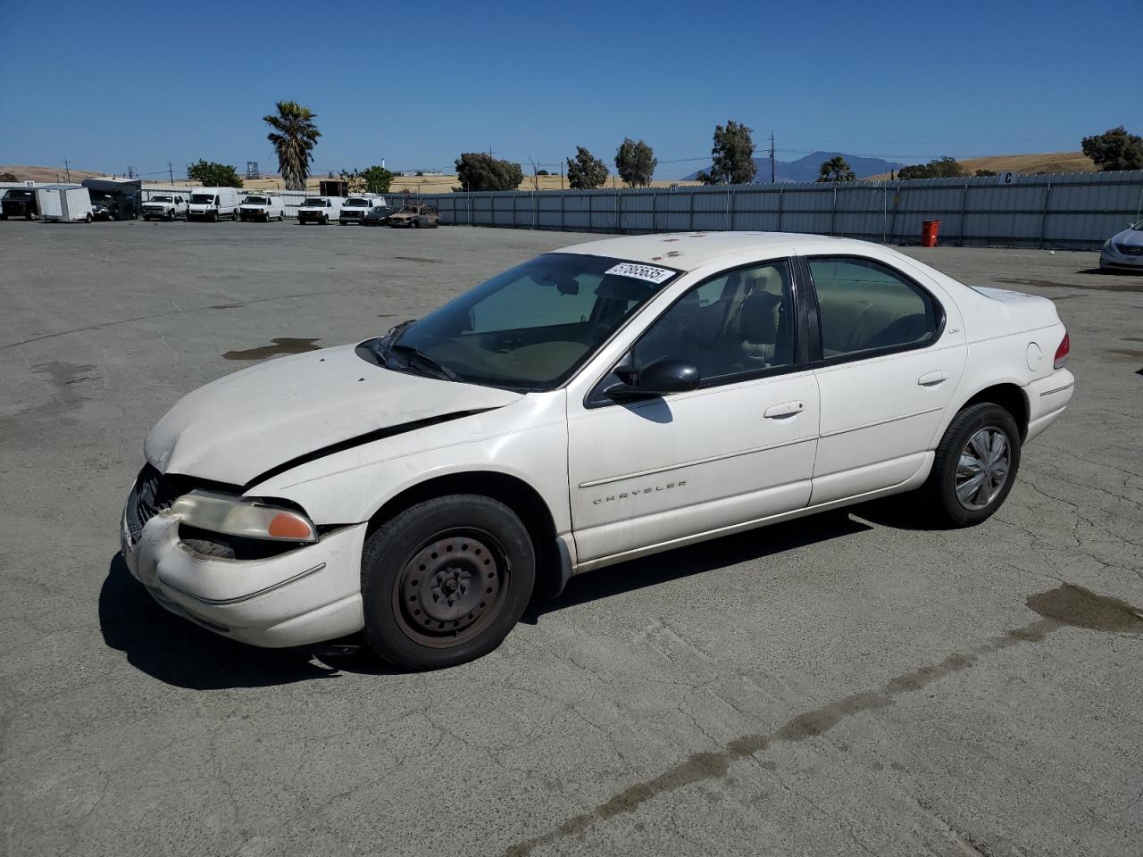 1C3EJ56H0XN683249 CHRYSLER CIRRUS Photo 1