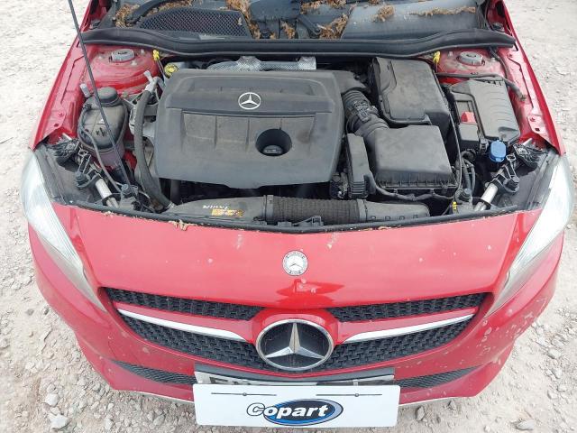 2016 MERCEDES BENZ A 180 D SE