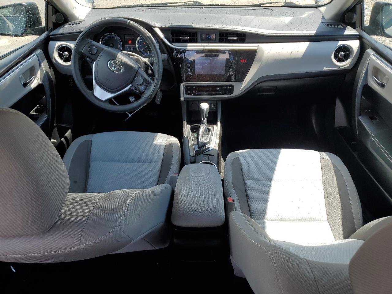 5YFBURHEXJP755410 TOYOTA COROLLA 2018