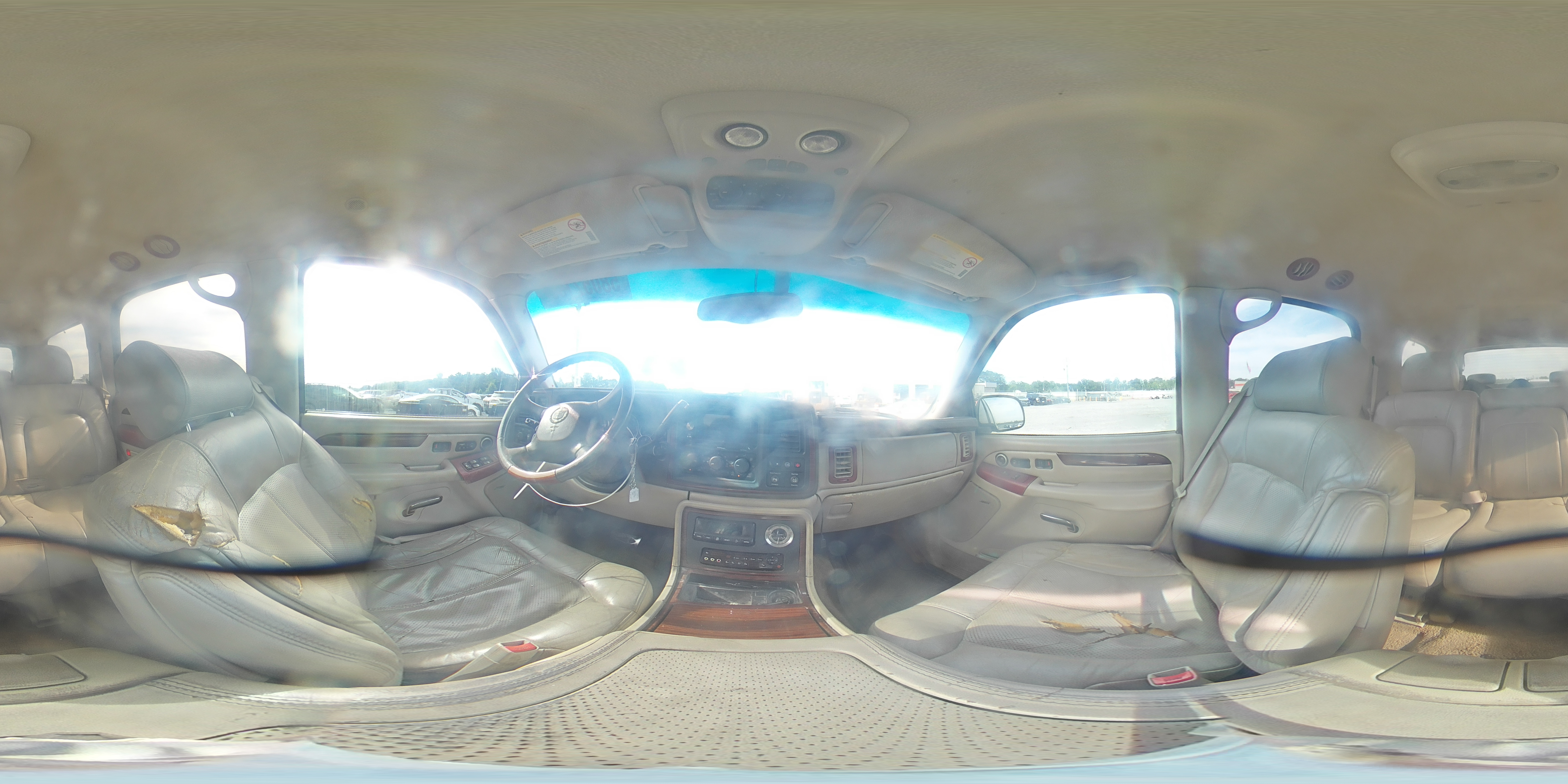 2002 Cadillac Escalade Luxury VIN: 1GYEC63T52R207109 Lot: 58057165