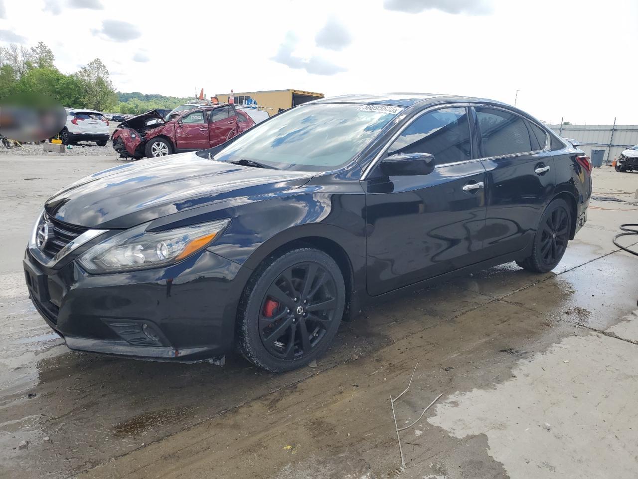 2017 Nissan Altima 2.5 იყიდება Cahokia Heights-ში, IL - Hail