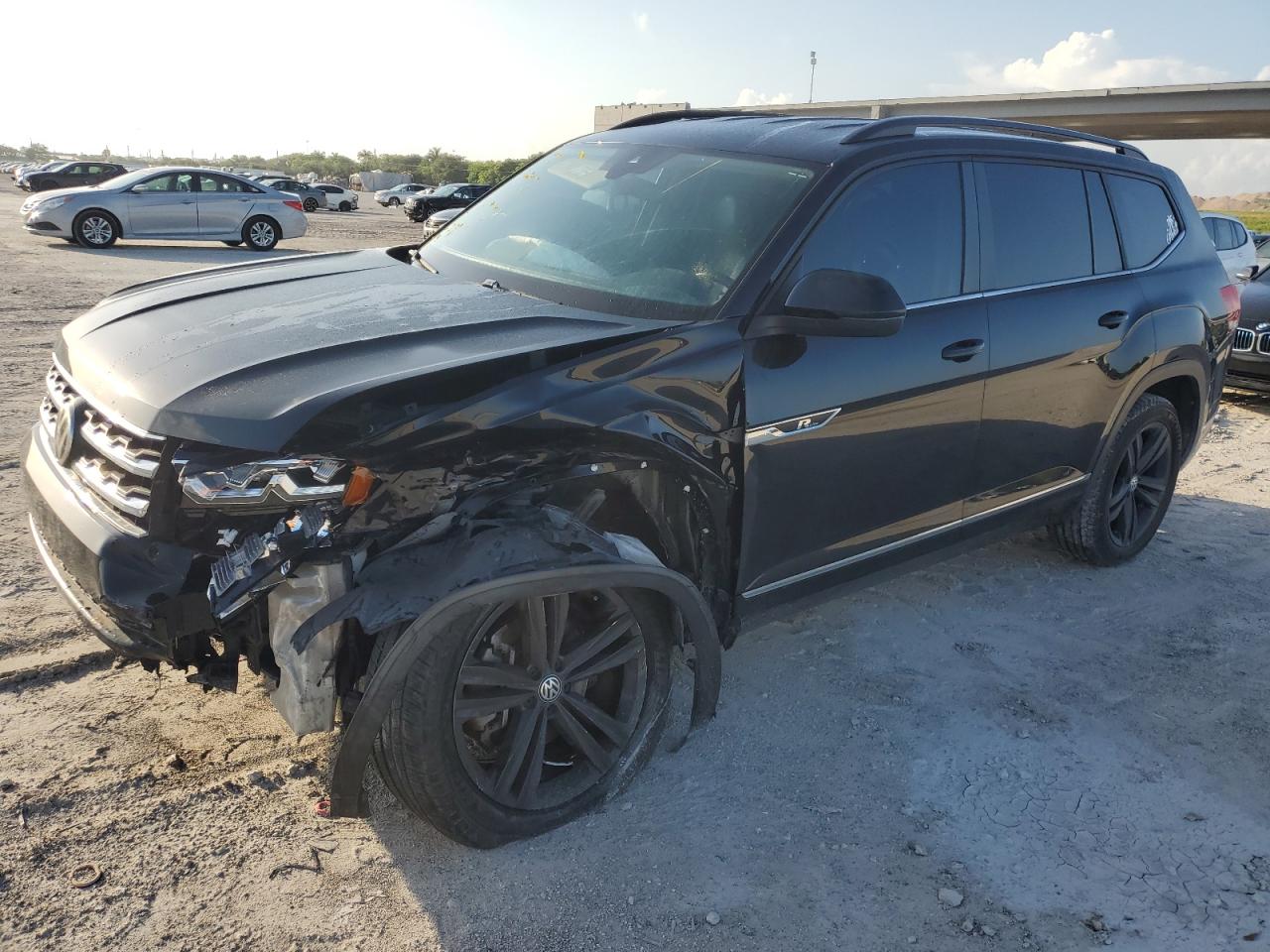 2020 Volkswagen Atlas Se for Sale in West Palm Beach, FL - Front End