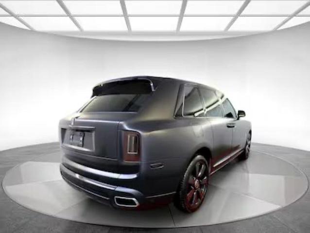  ROLLS-ROYCE CULLINAN 2020 Czarny