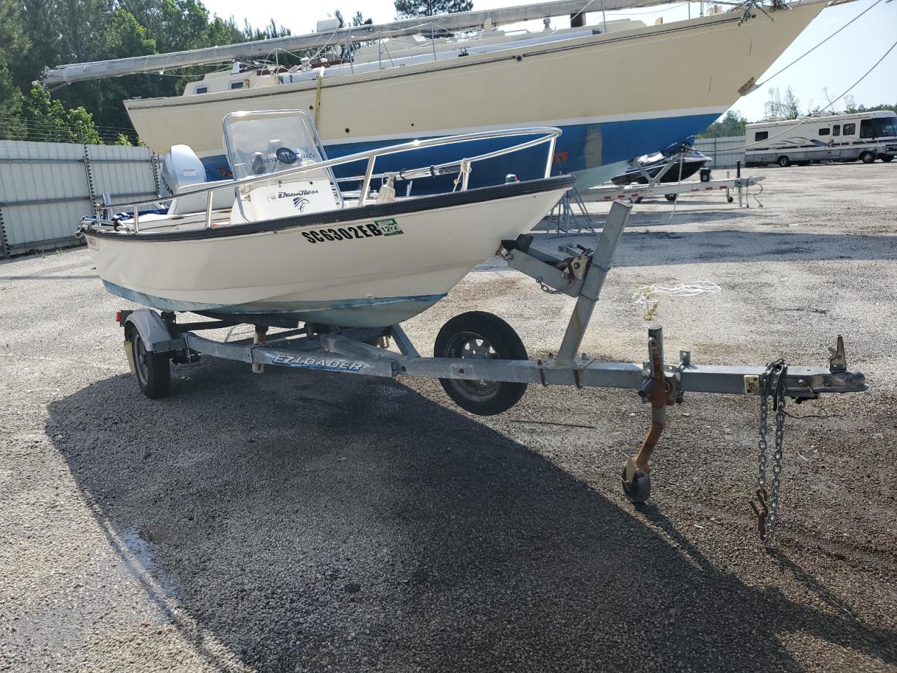 1998 Boston Whaler Boat W Trl for Sale in Harleyville, SC - Water/Flood